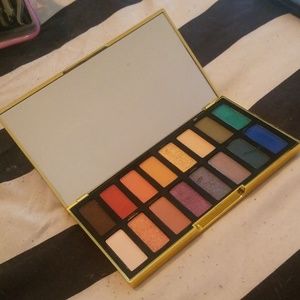 Kat Von D Pallet Bundle
